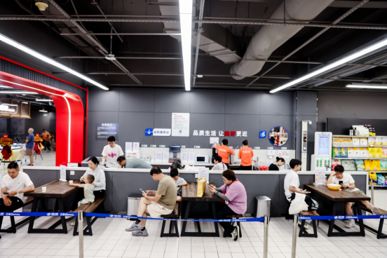 店今开业：小笼包热乎出锅宠物寄存超宠粉pg电子平台萧山金城路新顶流！物美胖改(图2)